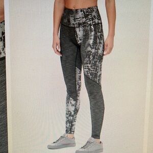 Lululemon Wunder Under Leggings High-Rise Tight Foil Size 2